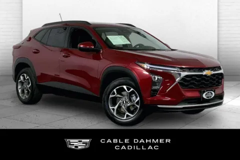 Red 2025 Chevrolet Trax LT for sale in Kansas City, MO