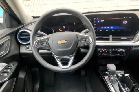 More photos of 2025 Chevrolet Trax LT at Cable Dahmer Cadillac of Kansas City, MO