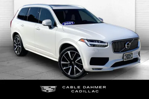 White 2021 Volvo XC90 Momentum for sale in Kansas City, MO
