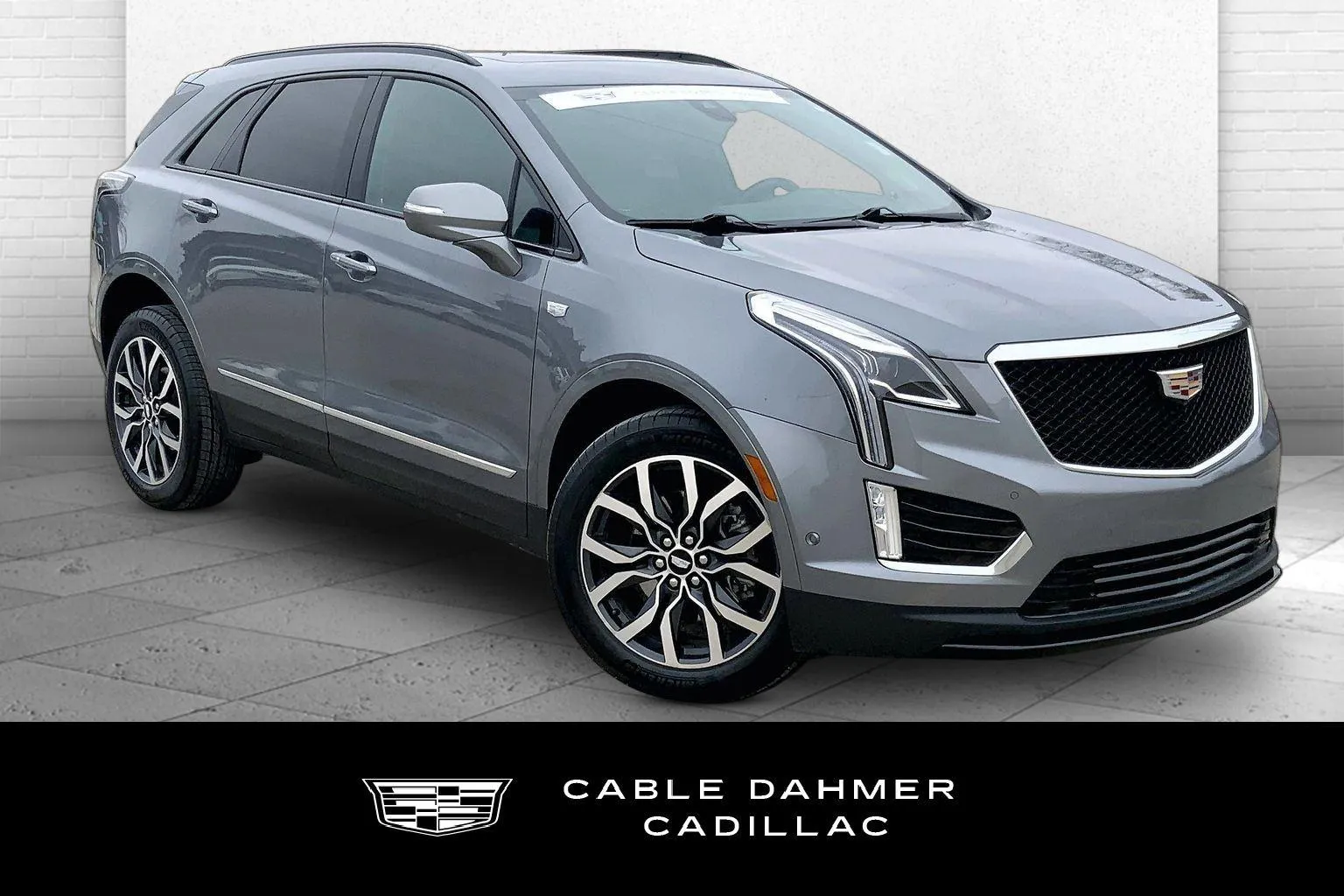 Gray 2021 Cadillac XT5 Sport for sale in Kansas City, MO