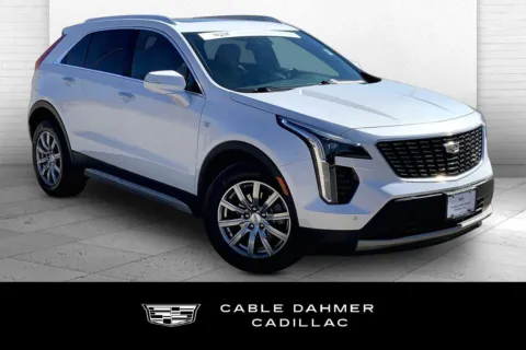 White 2023 Cadillac XT4 Premium Luxury for sale in Kansas City, MO