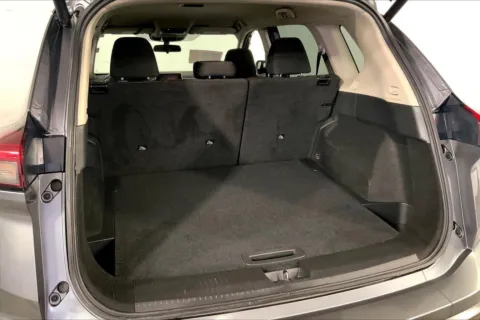 More photos of 2024 Nissan Rogue SV at Cable Dahmer Cadillac of Kansas City, MO