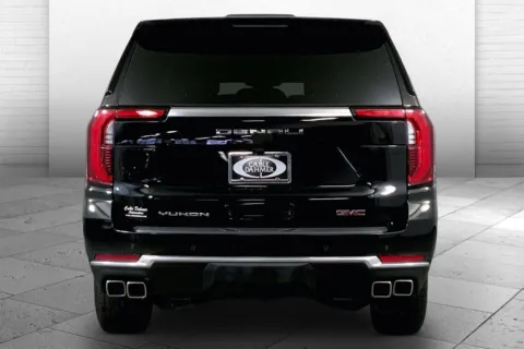 Another view of 2025 GMC Yukon XL Denali for sale in Kansas City, MO at Cable Dahmer Cadillac of Kansas City