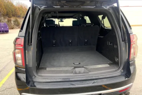 More photos of 2021 Chevrolet Suburban High Country at Cable Dahmer Cadillac of Kansas City, MO