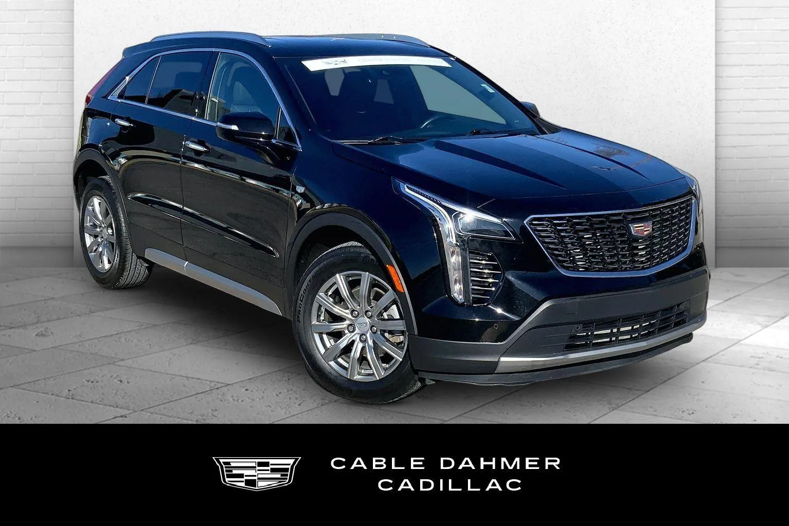Black 2023 Cadillac XT4 Premium Luxury for sale in Kansas City, MO