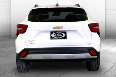 Another view of 2025 Chevrolet Trax LT for sale in Kansas City, MO at Cable Dahmer Cadillac of Kansas City