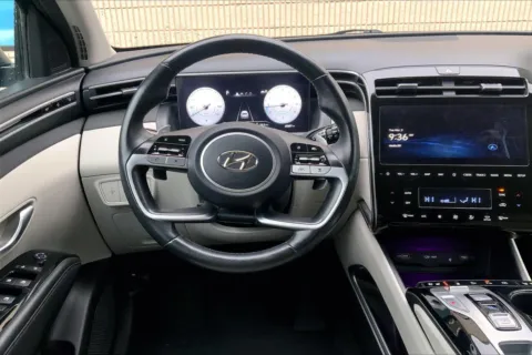 More photos of 2024 Hyundai Tucson Limited at Cable Dahmer Cadillac of Kansas City, MO