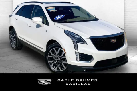 White 2021 Cadillac XT5 AWD Sport for sale in Kansas City, MO
