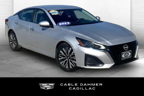 Silver 2023 Nissan Altima 2.5 SV for sale in Kansas City, MO