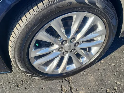 More photos of 2022 Cadillac XT6 Premium Luxury at Cable Dahmer Cadillac of Kansas City, MO