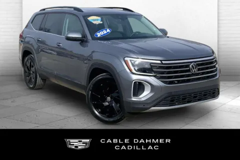 Red 2024 Volkswagen Atlas 2.0T SE w/Technology for sale in Kansas City, MO