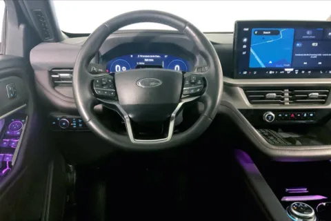 More photos of 2025 Ford Explorer Platinum at Cable Dahmer Cadillac of Kansas City, MO