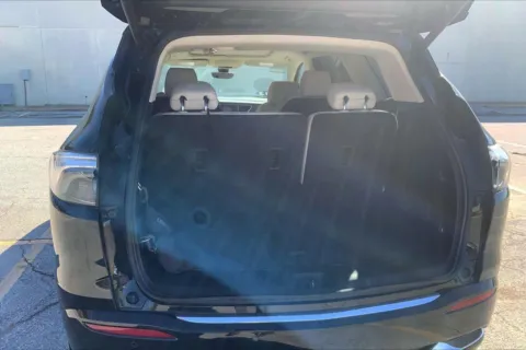 More photos of 2023 Buick Enclave Avenir at Cable Dahmer Cadillac of Kansas City, MO