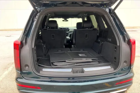 More photos of 2024 Cadillac XT6 Premium Luxury at Cable Dahmer Cadillac of Kansas City, MO