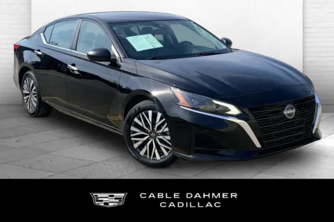 Black 2025 Nissan Altima SV for sale in Kansas City, MO