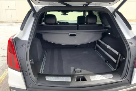 More photos of 2025 Cadillac XT5 Premium Luxury at Cable Dahmer Cadillac of Kansas City, MO