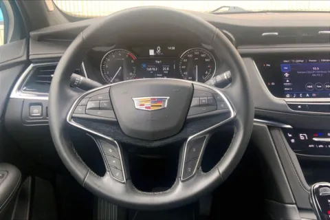 More photos of 2025 Cadillac XT5 Premium Luxury at Cable Dahmer Cadillac of Kansas City, MO