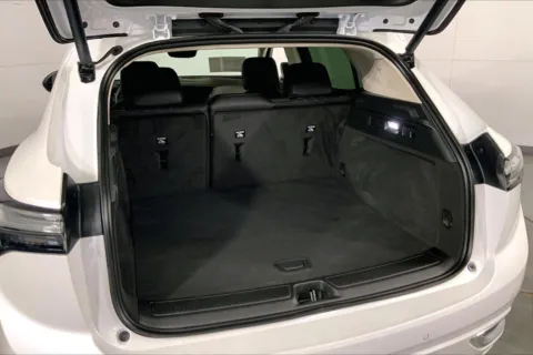 More photos of 2023 Buick Envision Avenir at Cable Dahmer Cadillac of Kansas City, MO