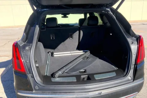 More photos of 2025 Cadillac XT5 Premium Luxury at Cable Dahmer Cadillac of Kansas City, MO