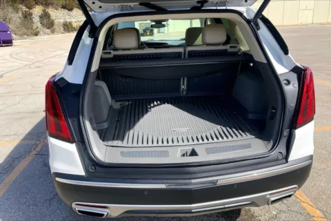 More photos of 2023 Cadillac XT5 Premium Luxury at Cable Dahmer Cadillac of Kansas City, MO