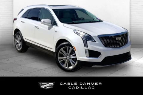 White 2023 Cadillac XT5 Premium Luxury for sale in Kansas City, MO