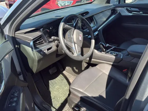 Photos of 2025 Cadillac XT5 Premium Luxury for sale in Kansas City, MO at Cable Dahmer Cadillac of Kansas City