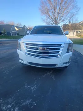 Photos of 2020 Cadillac Escalade Platinum for sale in Kansas City, MO at Cable Dahmer Cadillac of Kansas City
