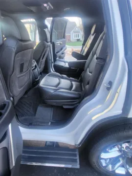 More photos of 2020 Cadillac Escalade Platinum at Cable Dahmer Cadillac of Kansas City, MO