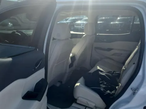 More photos of 2023 GMC Acadia Denali at Cable Dahmer Cadillac of Kansas City, MO