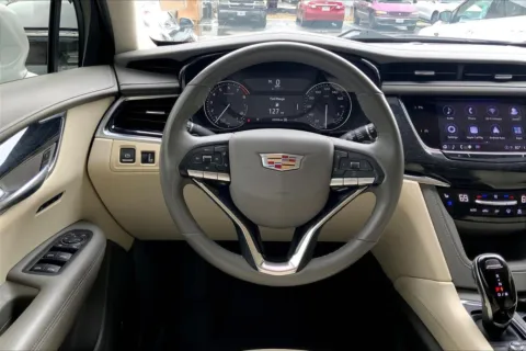 More photos of 2022 Cadillac XT6 Premium Luxury at Cable Dahmer Cadillac of Kansas City, MO