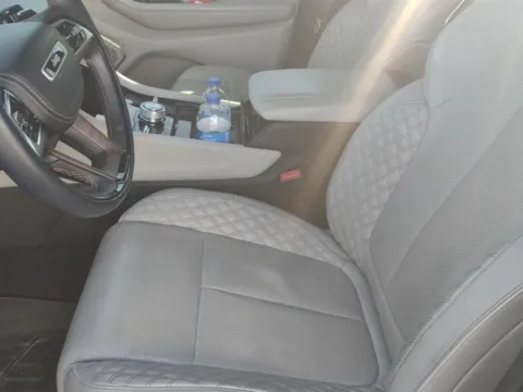 More photos of 2021 Jeep Grand Cherokee L Summit at Cable Dahmer Cadillac of Kansas City, MO