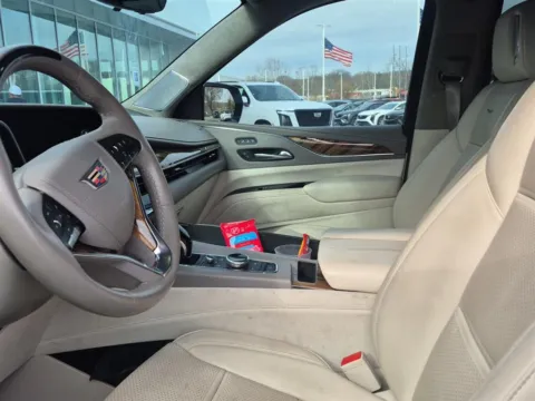 Photos of 2022 Cadillac Escalade ESV Premium Luxury Platinum for sale in Kansas City, MO at Cable Dahmer Cadillac of Kansas City