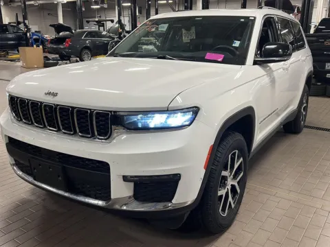 White 2023 Jeep Grand Cherokee L Limited for sale in Kansas City, MO