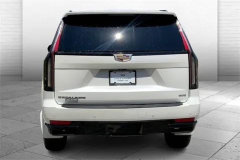 Another view of 2023 Cadillac Escalade Sport Platinum for sale in Kansas City, MO at Cable Dahmer Cadillac of Kansas City