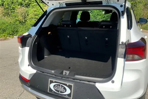 More photos of 2022 Chevrolet TrailBlazer LT at Cable Dahmer Cadillac of Kansas City, MO