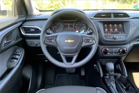 More photos of 2022 Chevrolet TrailBlazer LT at Cable Dahmer Cadillac of Kansas City, MO