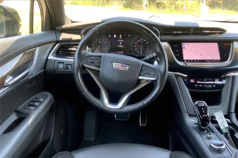 More photos of 2022 Cadillac XT6 Sport at Cable Dahmer Cadillac of Kansas City, MO
