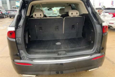 More photos of 2023 Buick Enclave Essence at Cable Dahmer Cadillac of Kansas City, MO