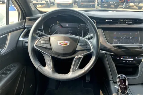 More photos of 2022 Cadillac XT5 Premium Luxury at Cable Dahmer Cadillac of Kansas City, MO