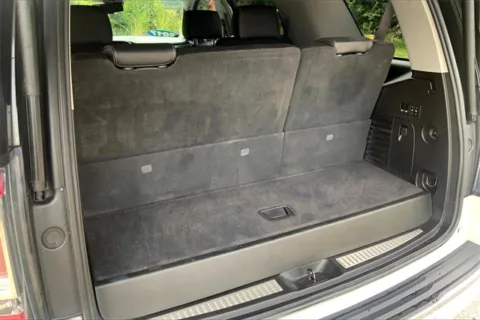 More photos of 2017 GMC Yukon Denali at Cable Dahmer Cadillac of Kansas City, MO