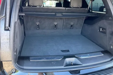More photos of 2023 Cadillac Escalade ESV Premium at Cable Dahmer Cadillac of Kansas City, MO