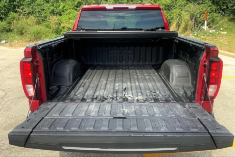 More photos of 2022 GMC Sierra 1500 Elevation at Cable Dahmer Cadillac of Kansas City, MO