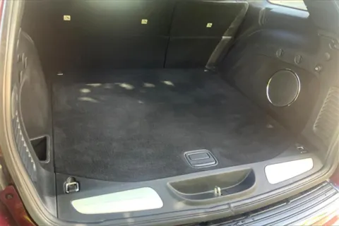 More photos of 2018 Jeep Grand Cherokee Overland at Cable Dahmer Cadillac of Kansas City, MO