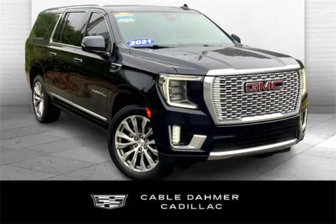 Blue 2021 GMC Yukon XL Denali for sale in Kansas City, MO