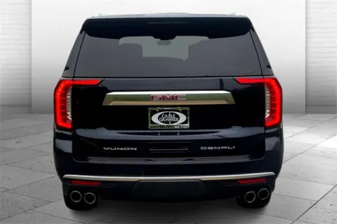 Another view of 2021 GMC Yukon XL Denali for sale in Kansas City, MO at Cable Dahmer Cadillac of Kansas City