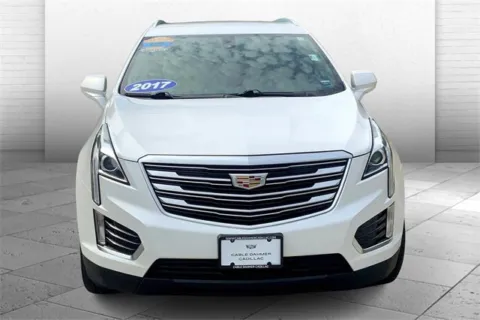 Photos of 2017 Cadillac XT5 FWD for sale in Kansas City, MO at Cable Dahmer Cadillac of Kansas City