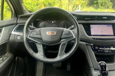 More photos of 2023 Cadillac XT5 Premium Luxury at Cable Dahmer Cadillac of Kansas City, MO