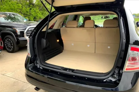 More photos of 2008 Ford Edge Limited at Cable Dahmer Cadillac of Kansas City, MO