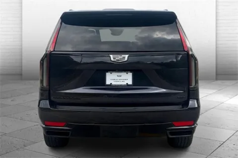 Another view of 2023 Cadillac Escalade 4WD Sport Platinum for sale in Kansas City, MO at Cable Dahmer Cadillac of Kansas City