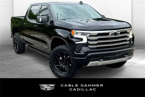 Black 2023 Chevrolet Silverado 1500 High Country for sale in Kansas City, MO